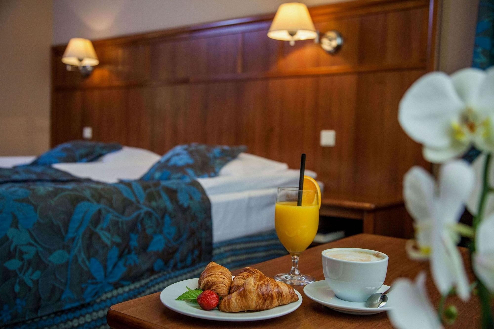 Farmona Hotel Business & Spa كراكوفيا المظهر الخارجي الصورة