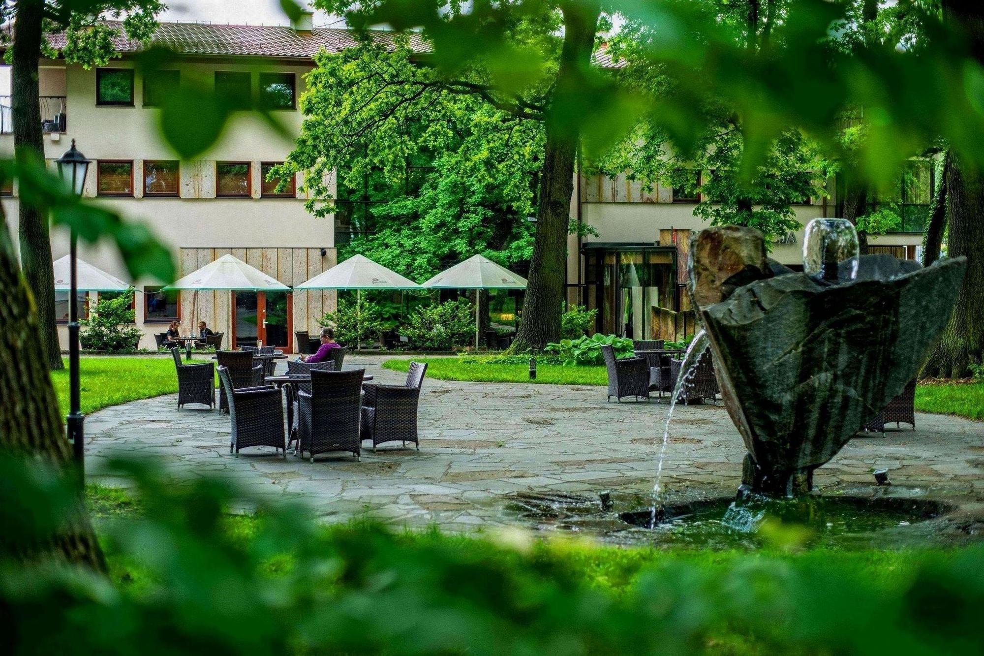 Farmona Hotel Business & Spa كراكوفيا المظهر الخارجي الصورة